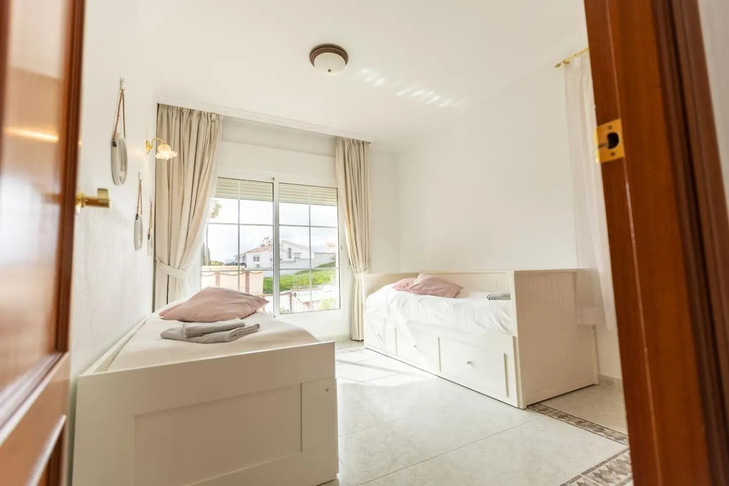 Villa W Private Pool, Bbq And Your Own Pool Table Fuengirola